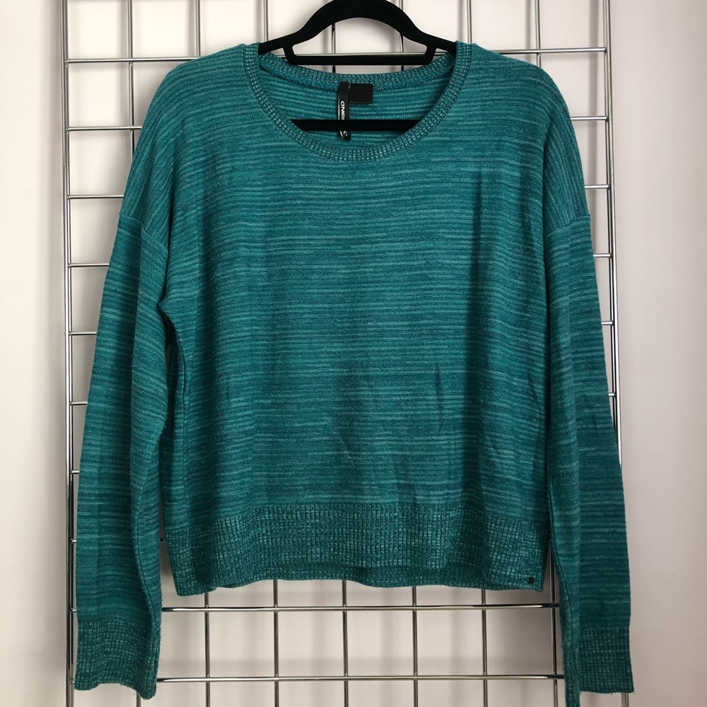 O’NEILL blue striped sweater